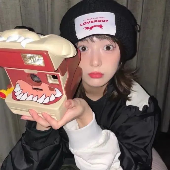 大鼻子小英雄